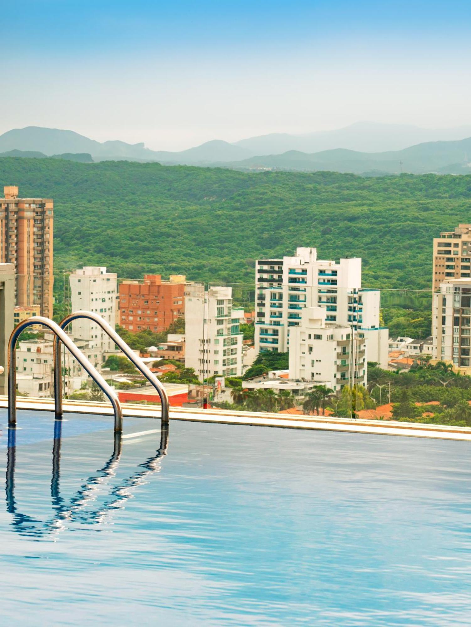 巴兰基亚达恩卡尔顿酒店 外观 照片 View of Montería