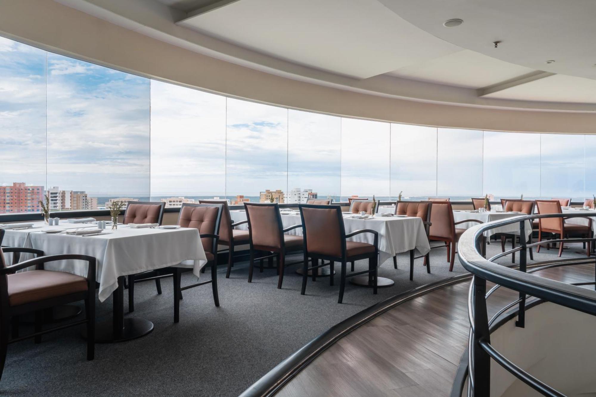 巴兰基亚达恩卡尔顿酒店 外观 照片 The restaurant