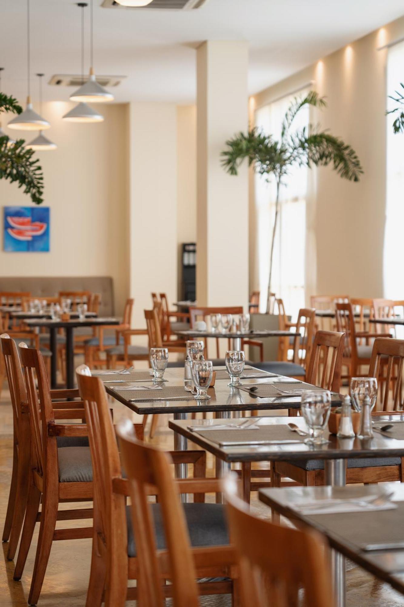巴兰基亚达恩卡尔顿酒店 外观 照片 Restaurant