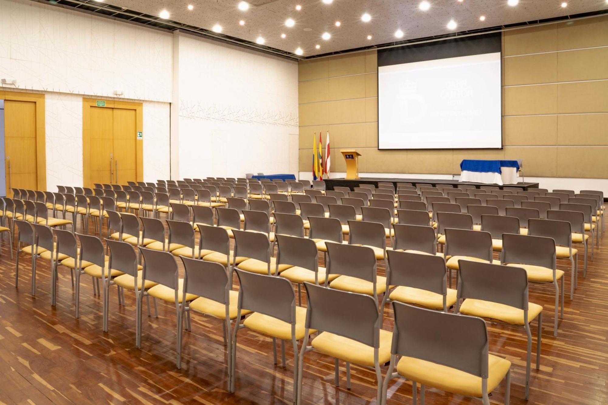 巴兰基亚达恩卡尔顿酒店 外观 照片 Auditorium